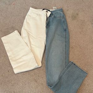 Hollister ultra high rise mom jean 00R w23 l27